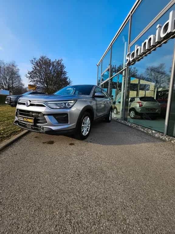 KGM Korando Essential AT 6-Gang Winter+Sommerreifen 09/2025-photo-1