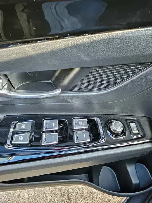 KGM Korando Essential AT 6-Gang Winter+Sommerreifen 09/2025-photo-17