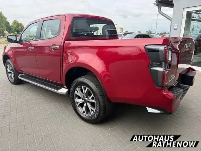 Isuzu D-Max Double Cab 4WD LSE Allrad Leder LED Mehrzo 12/2024-photo-7
