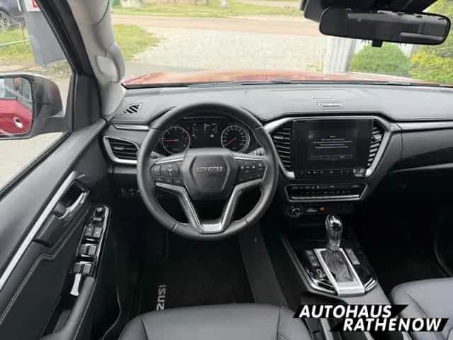 Isuzu D-Max Double Cab 4WD LSE Allrad Leder LED Mehrzo 12/2024-photo-8