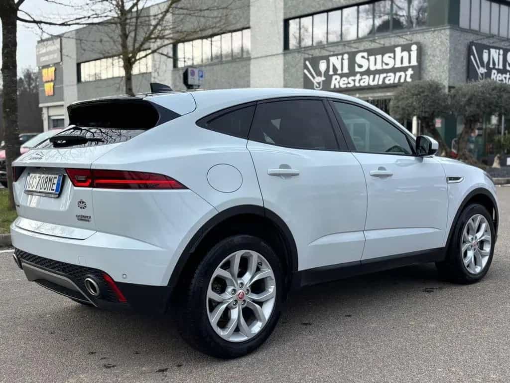 Jaguar E-Pace 2.0D 180 CV AWD aut. S 01/2018-photo-3