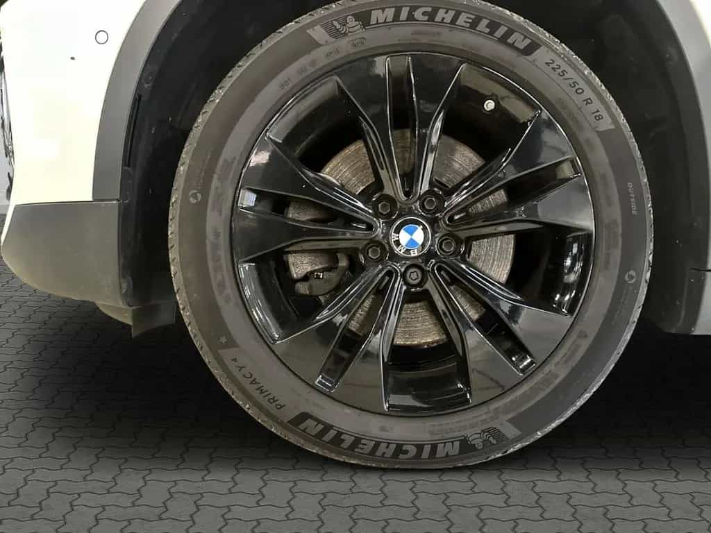 BMW X1 20d sDrive Aut.Sport-Line Navi ACC AHK Kamera 11/2020-photo-14