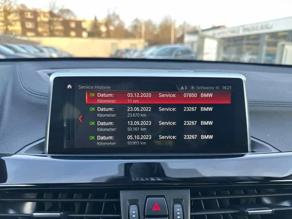 BMW X1 20d sDrive Aut.Sport-Line Navi ACC AHK Kamera 11/2020-photo-15