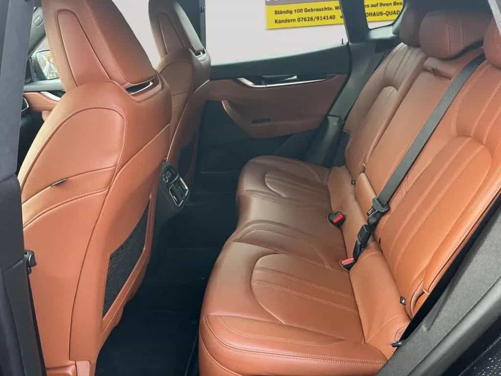 Maserati Levante GT Mild-Hybrid 1. Hand Scheckheft (330 P 02/2022-photo-11