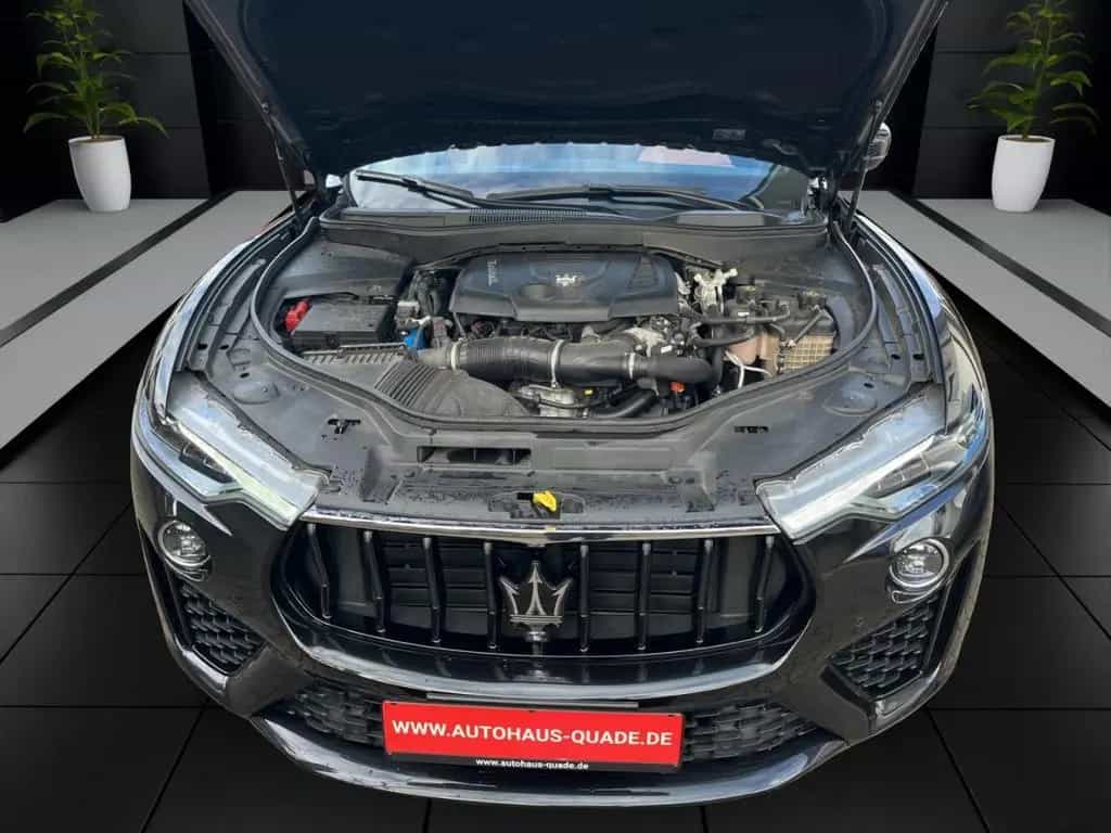 Maserati Levante GT Mild-Hybrid 1. Hand Scheckheft (330 P 02/2022-photo-18