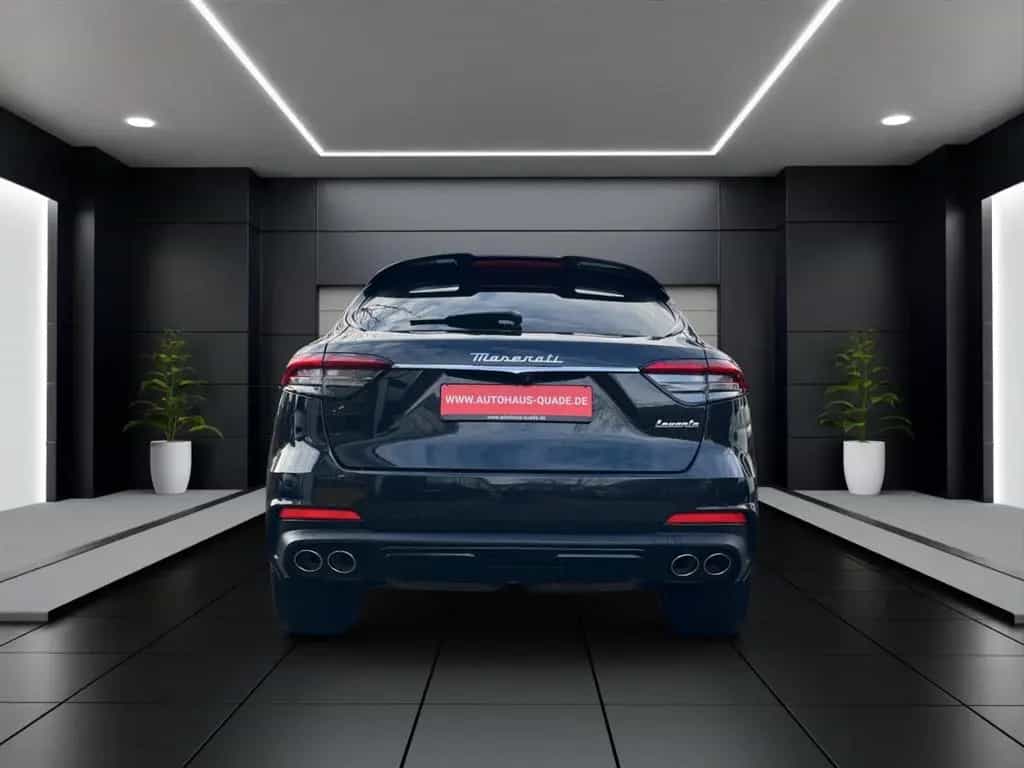 Maserati Levante GT Mild-Hybrid 1. Hand Scheckheft (330 P 02/2022-photo-3
