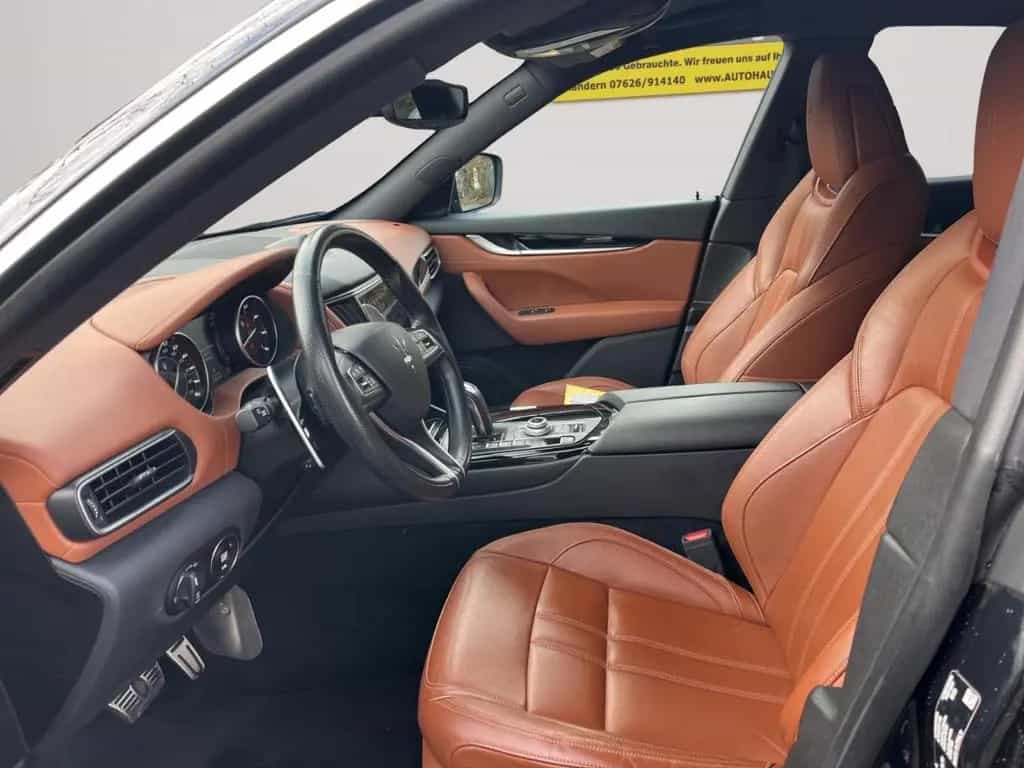 Maserati Levante GT Mild-Hybrid 1. Hand Scheckheft (330 P 02/2022-photo-8