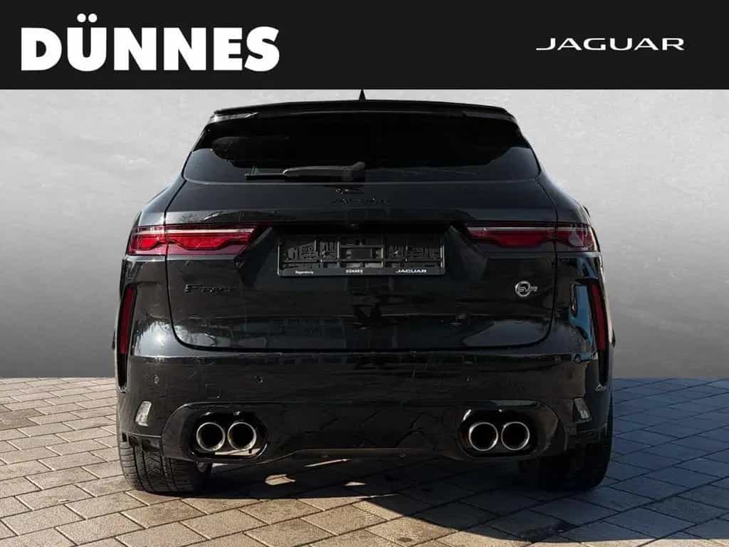 Jaguar F-Pace P550 AWD SVR 08/2022-photo-6