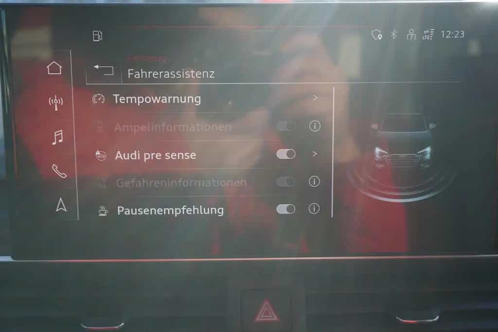 Audi A4 Avant 35 TDI S line S-Tronic LED Navi DAB 03/2021-photo-14