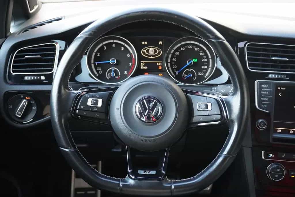 Volkswagen Golf VII Variant 2.0 TSI BMT R 4Motion NAVI ACC 11/2015-photo-12