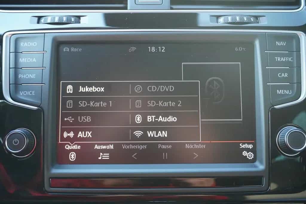Volkswagen Golf VII Variant 2.0 TSI BMT R 4Motion NAVI ACC 11/2015-photo-21