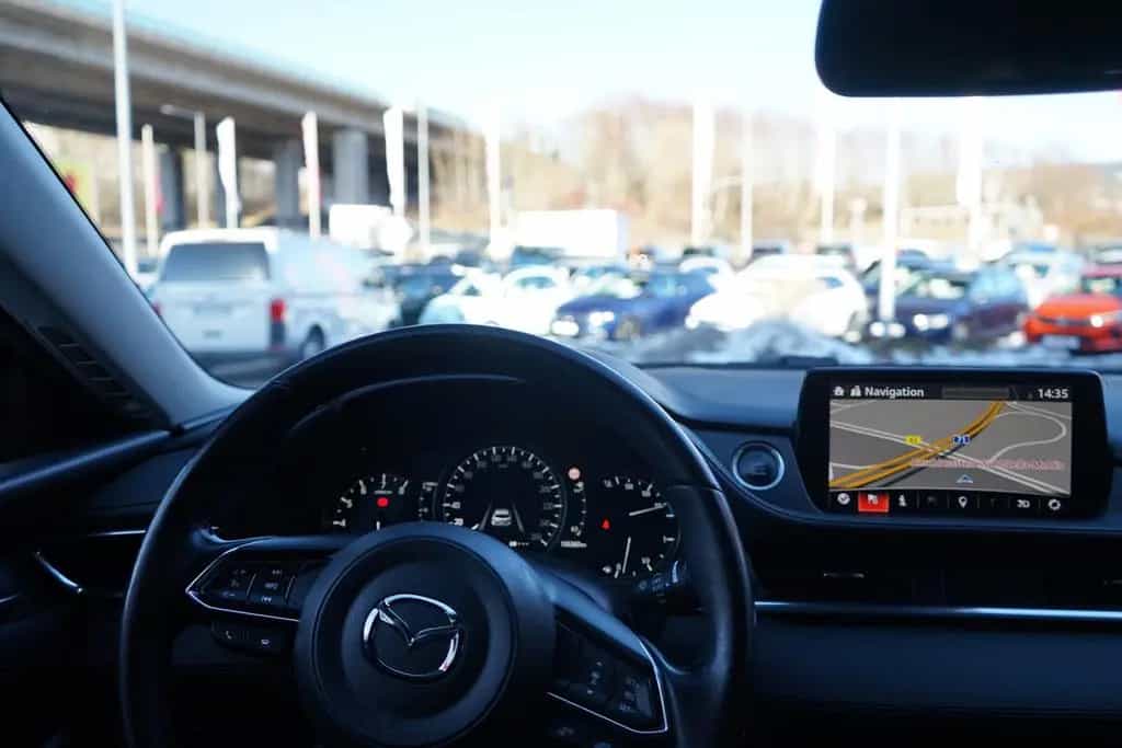 Mazda 6 2.0 Sports-Line LED 360° ACC Bose Head-Up Navi 09/2019-photo-9