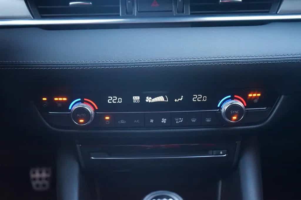 Mazda 6 2.0 Sports-Line LED 360° ACC Bose Head-Up Navi 09/2019-photo-14