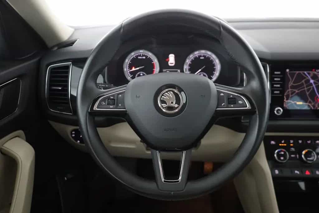 Skoda Kodiaq 1.4 TSI Style 4x4 LED Navi Keyless Kamera 01/2018-photo-13