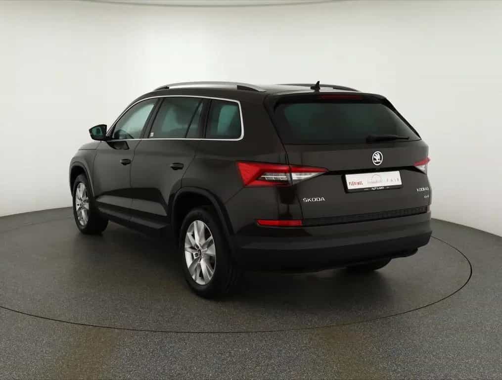 Skoda Kodiaq 1.4 TSI Style 4x4 LED Navi Keyless Kamera 01/2018-photo-2