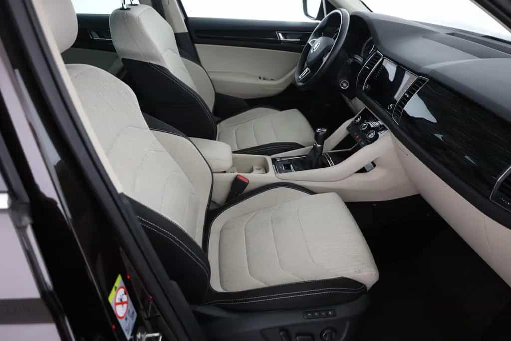 Skoda Kodiaq 1.4 TSI Style 4x4 LED Navi Keyless Kamera 01/2018-photo-22