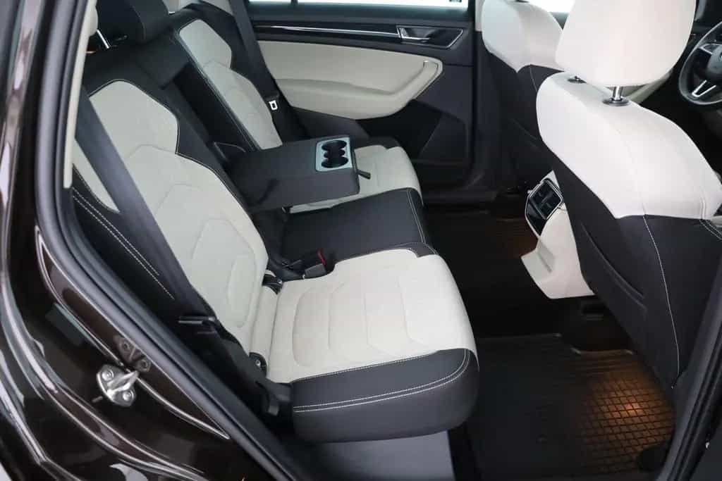 Skoda Kodiaq 1.4 TSI Style 4x4 LED Navi Keyless Kamera 01/2018-photo-23