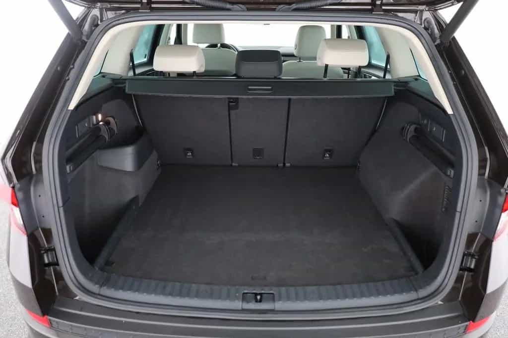Skoda Kodiaq 1.4 TSI Style 4x4 LED Navi Keyless Kamera 01/2018-photo-24