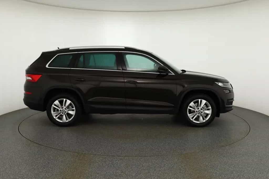 Skoda Kodiaq 1.4 TSI Style 4x4 LED Navi Keyless Kamera 01/2018-photo-5