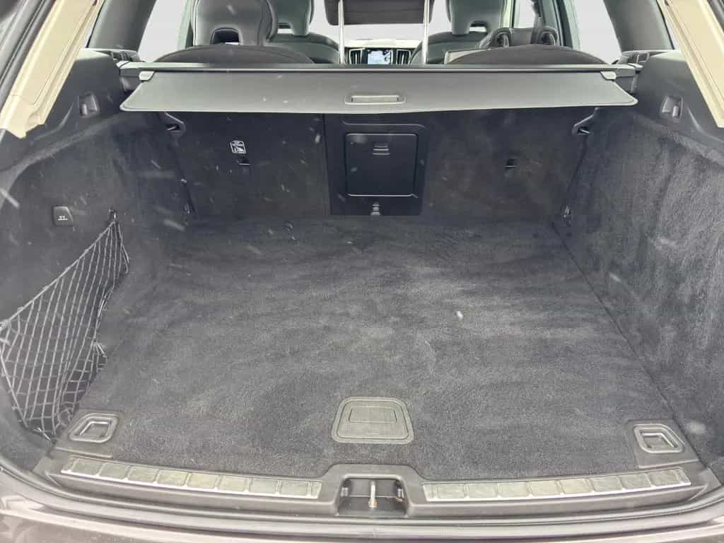 Volvo XC60 B4 Momentum Pro/Navi/LED/AHK/Pano/360K/LHZ 04/2022-photo-15