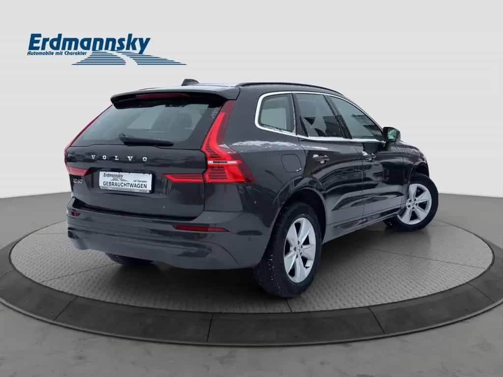 Volvo XC60 B4 Momentum Pro/Navi/LED/AHK/Pano/360K/LHZ 04/2022-photo-3