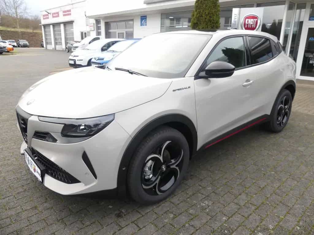 Alfa Romeo Junior IBRIDA SPECIALE 1.2 VGT 145PS DCT6 SCHIEB 11/2025-photo-7