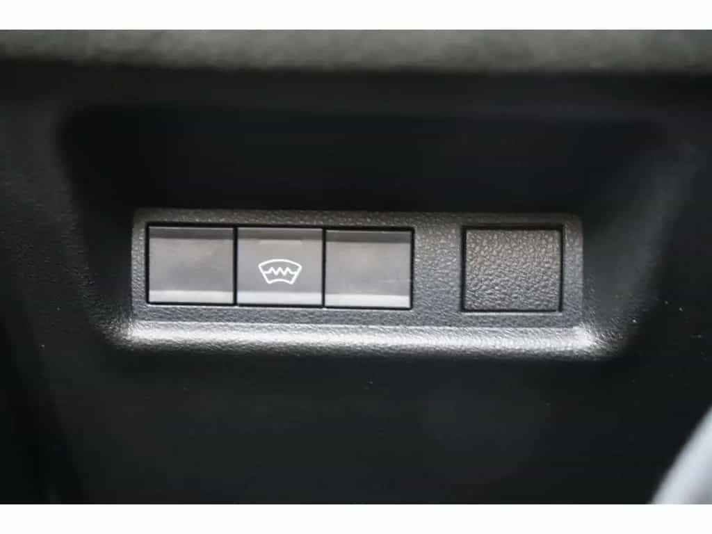 Alfa Romeo Junior IBRIDA Q4 1.2 VGT 145PS DCT6 SPORT SABELT 02/2026-photo-20