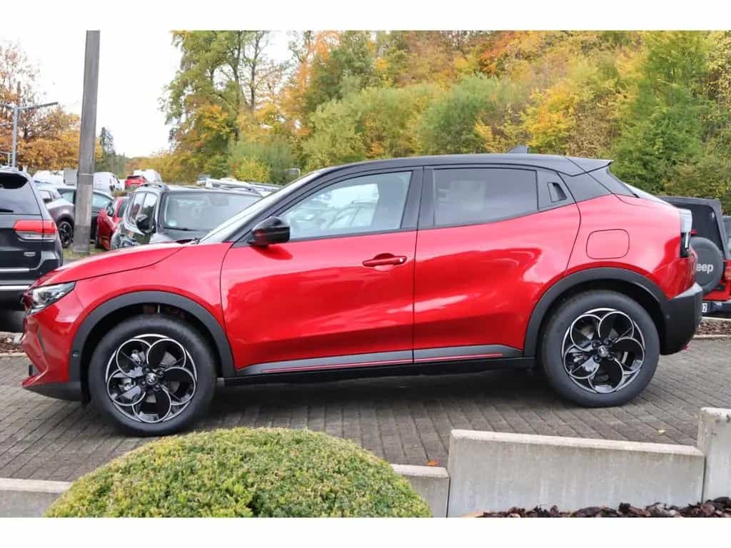 Alfa Romeo Junior IBRIDA Q4 1.2 VGT 145PS DCT6 SPORT SABELT 02/2026-photo-5
