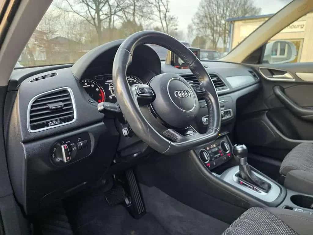 Audi Q3 sport 1,4 TFSI ACT S-tronic 12/2017-photo-14