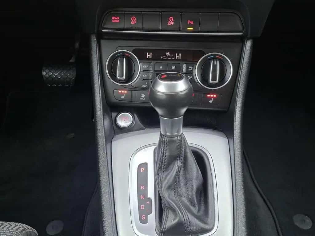 Audi Q3 sport 1,4 TFSI ACT S-tronic 12/2017-photo-17
