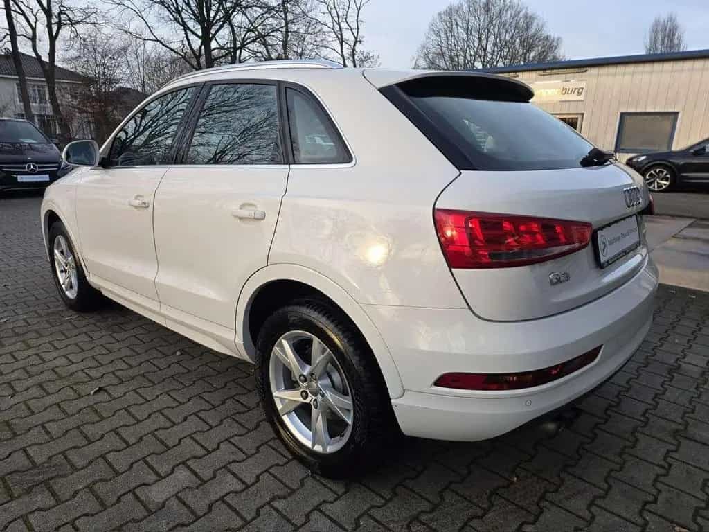 Audi Q3 sport 1,4 TFSI ACT S-tronic 12/2017-photo-4