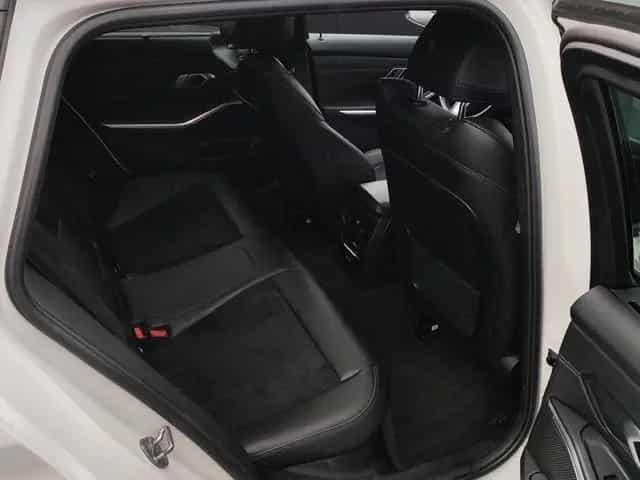 BMW 3 Series 330 d xDrive M Sport*Ambiente*AHK*Hifi*Wlan*LED* 06/2022-photo-18
