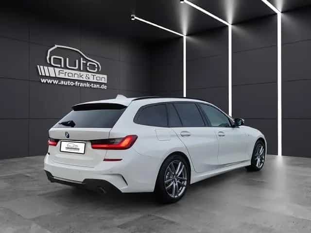BMW 3 Series 330 d xDrive M Sport*Ambiente*AHK*Hifi*Wlan*LED* 06/2022-photo-5