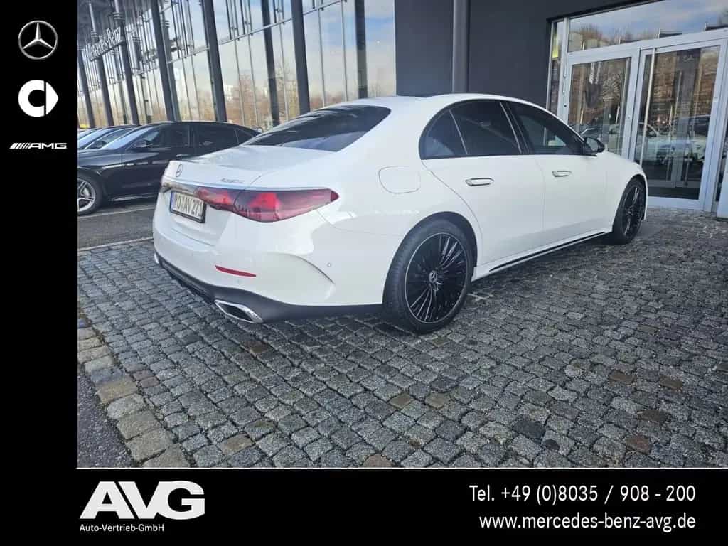 Mercedes-Benz E 220 d 4M AMG Edition Pano Stndhzg AHK Night 01/2026-photo-3