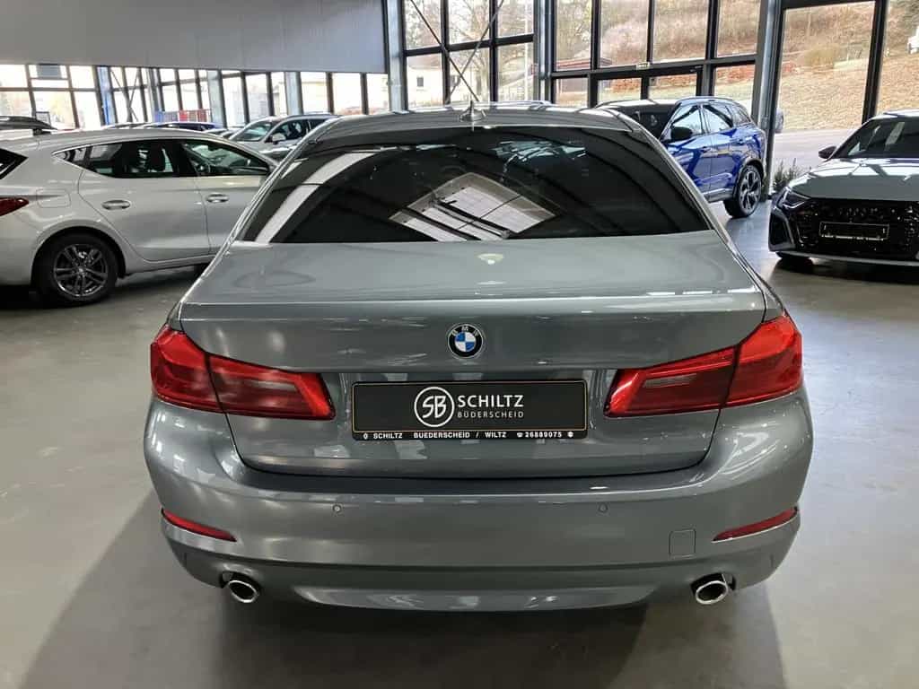BMW 5 Series 520 i 2.0 Essence 184 HP AUTO 06/2019-photo-3