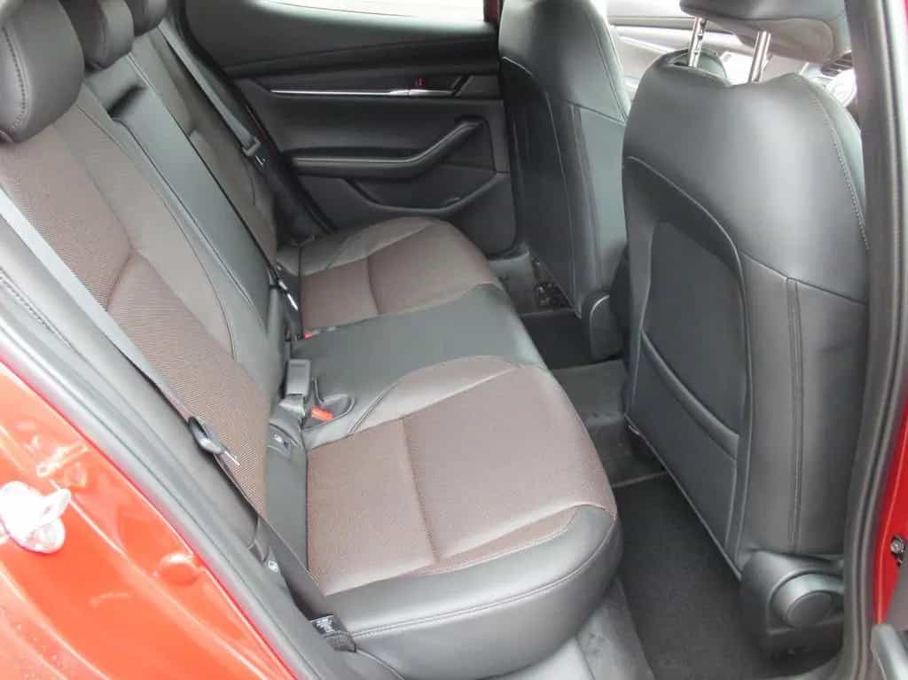 Mazda 3 2.5L e-SKYACTIV G 140 6AT FWD Takumi 02/2026-photo-15
