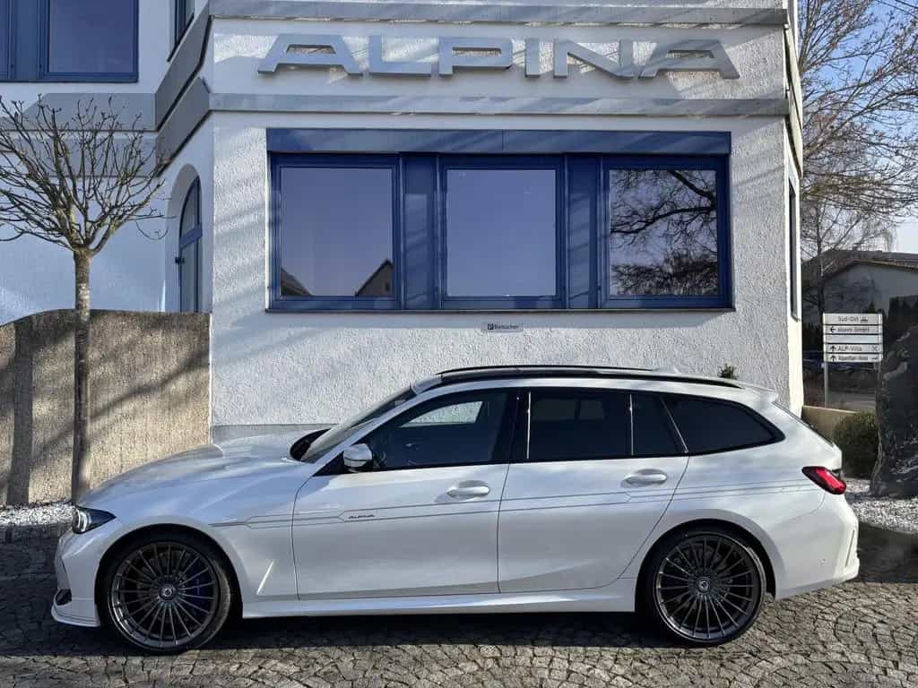 ALPINA D3 S Touring SWITCH-TRONIC Allrad 10/2025-photo-4