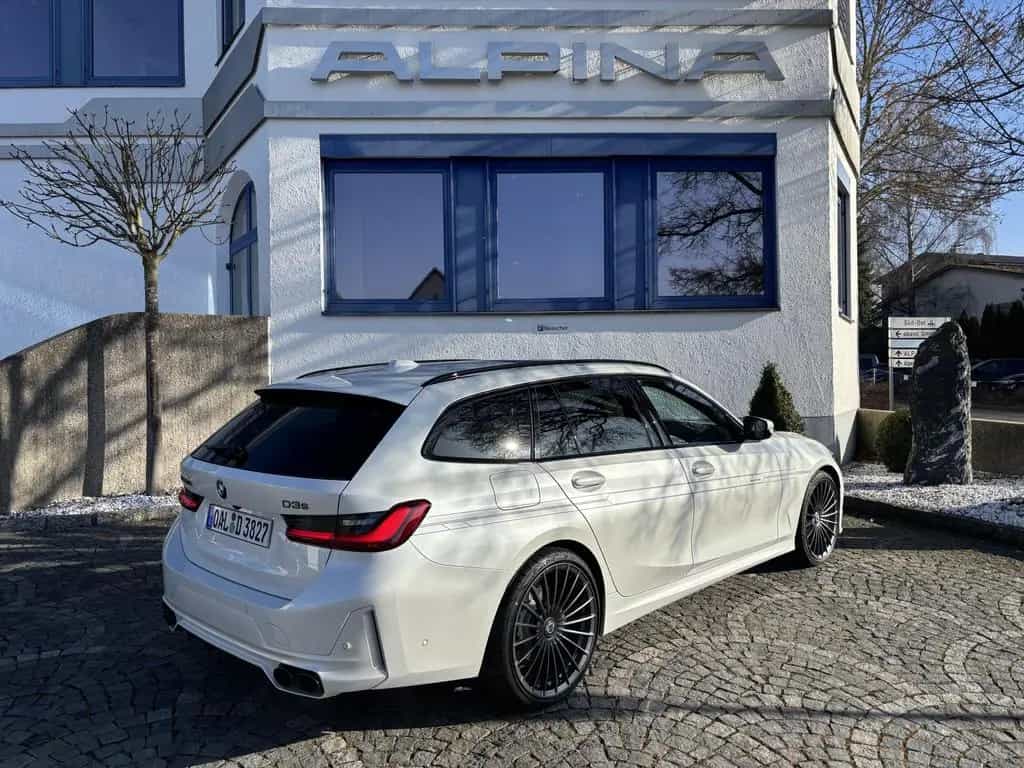 ALPINA D3 S Touring SWITCH-TRONIC Allrad 10/2025-photo-5