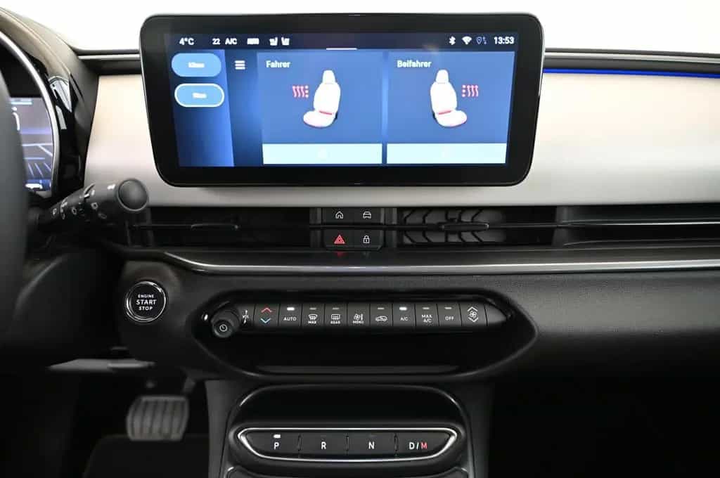 Fiat 600 1.2 Hybrid 101 DCT6 La Prima LED/NAVI/SHZ/18 01/2025-photo-22