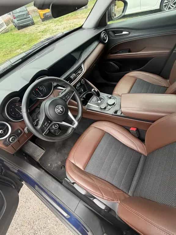 Alfa Romeo Stelvio 2.2 Turbodiesel 210 CV AT8 Q4 07/2019-photo-4