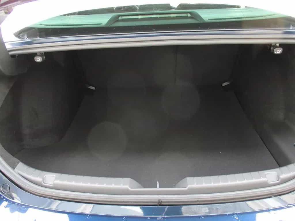 Mazda 3 4SN 2.5L e-SKYACTIV G 140 6AT Exclusive-Line 02/2026-photo-13