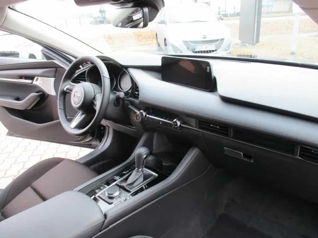 Mazda 3 4SN 2.5L e-SKYACTIV G 140 6AT Exclusive-Line 02/2026-photo-15