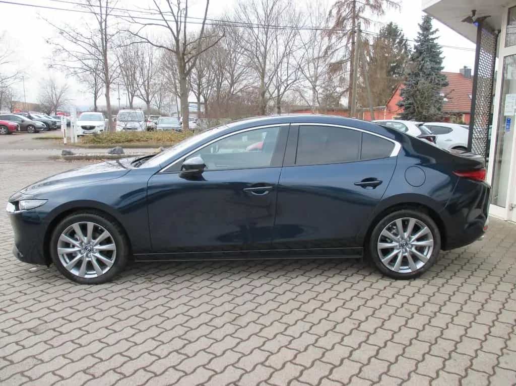 Mazda 3 4SN 2.5L e-SKYACTIV G 140 6AT Exclusive-Line 02/2026-photo-3