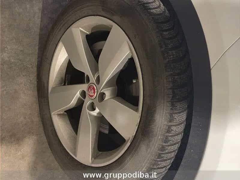 Jaguar E-Pace 2017 Diesel 2.0d i4 S awd 150cv au 05/2020-photo-9