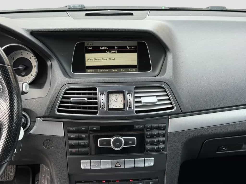 Mercedes-Benz E-Class 220 CDI Cabrio 7G Airscarf LED Multikontursitz 04/2015-photo-14