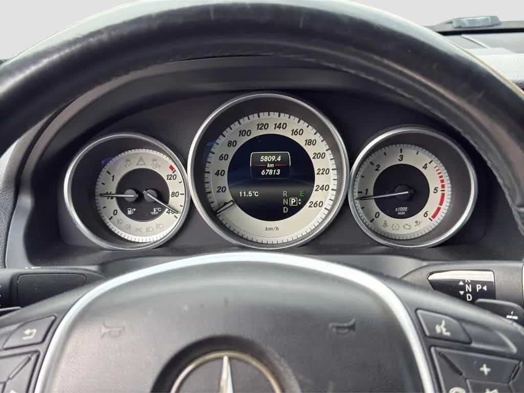 Mercedes-Benz E-Class 220 CDI Cabrio 7G Airscarf LED Multikontursitz 04/2015-photo-16