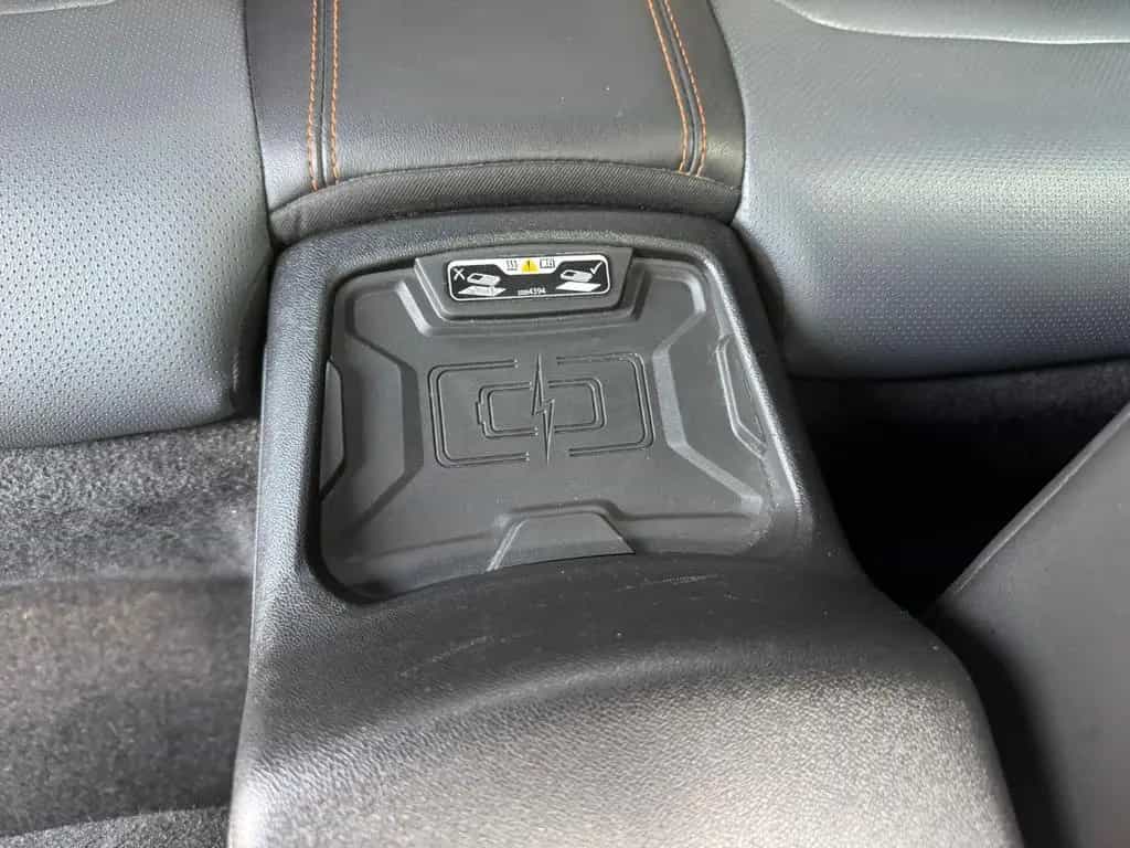 Chevrolet Camaro V6 3,6 50th Anniversary Edition 06/2017-photo-19