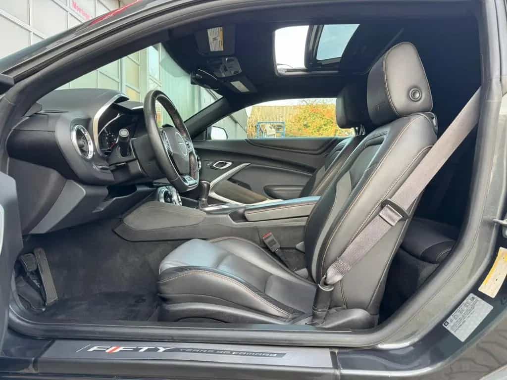 Chevrolet Camaro V6 3,6 50th Anniversary Edition 06/2017-photo-2