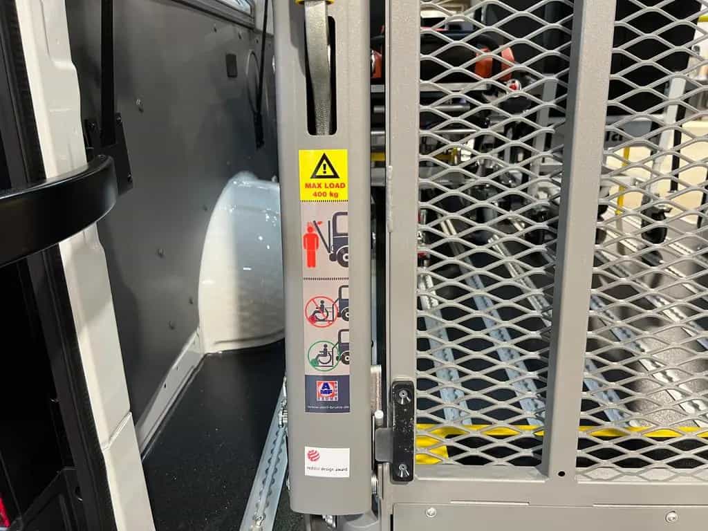 MAN TGE L3 Fahrtrage Tragestuhl Lift null-photo-28