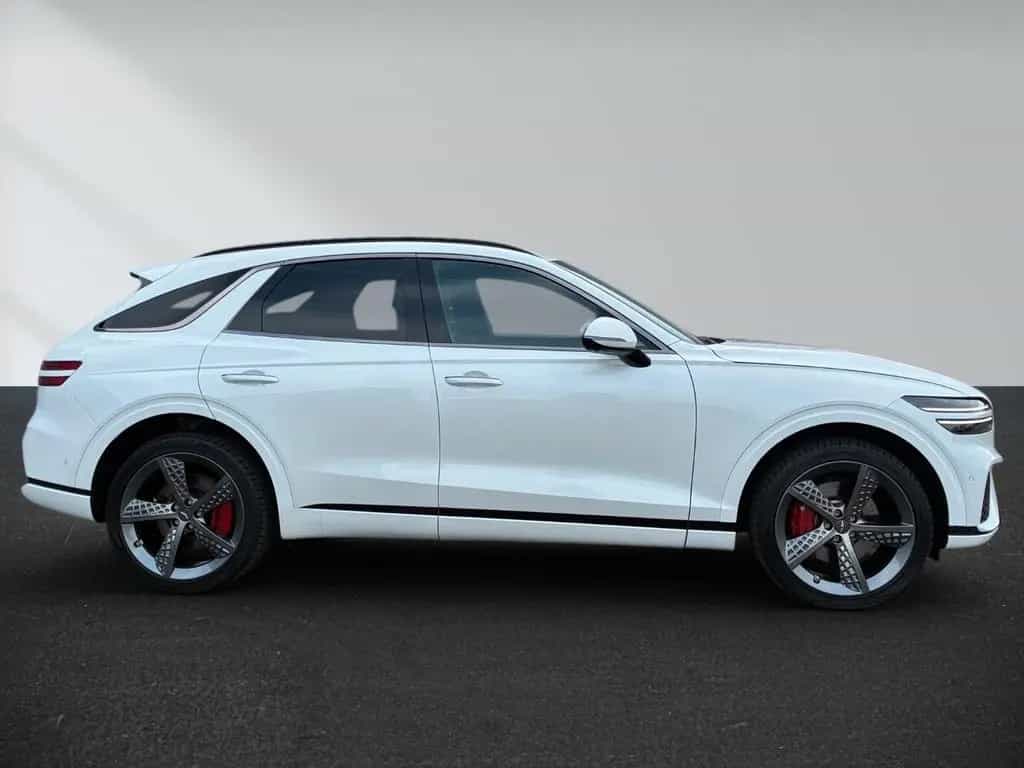 Genesis GV70 Sport AWD * PANO*LED*LEDER*KAMERA*NAVI * 11/2024-photo-2